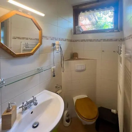 Old School Nausdorf Apartment *