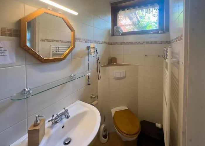 Old School Nausdorf Apartment *